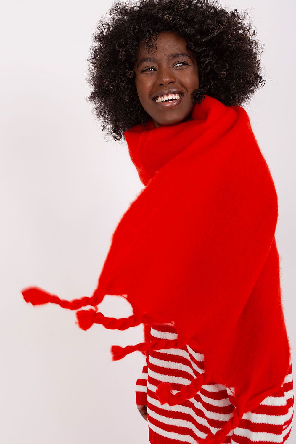  Shawl model 190583 AT 